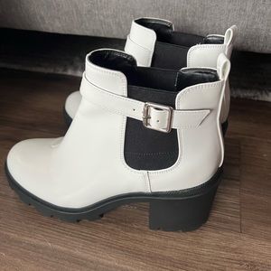 Mix No. 6 White Booties